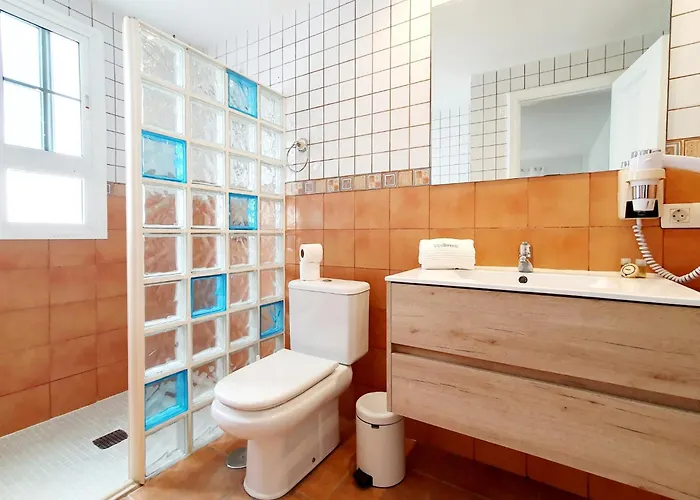 Casa Piscis 아데제