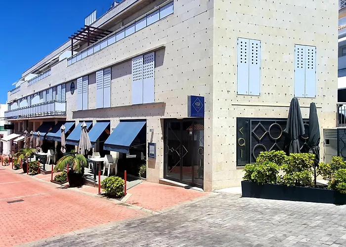 Casa Piscis Адехе